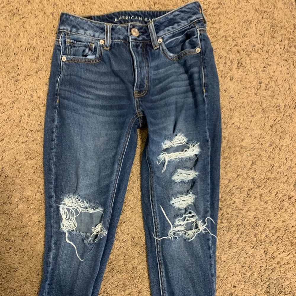 American Eagle tomgirl jeans